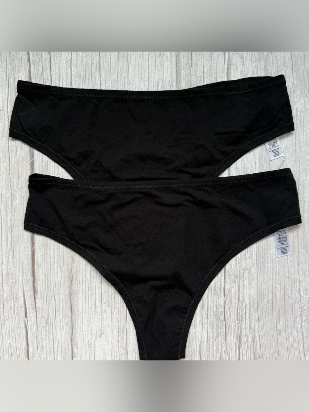 Hanky Panky Womens PlayStretch Natural Rise Thong